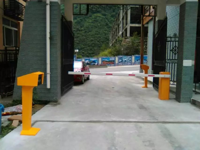 黄石西塞山区黄石西塞山区四川巴中市道闸