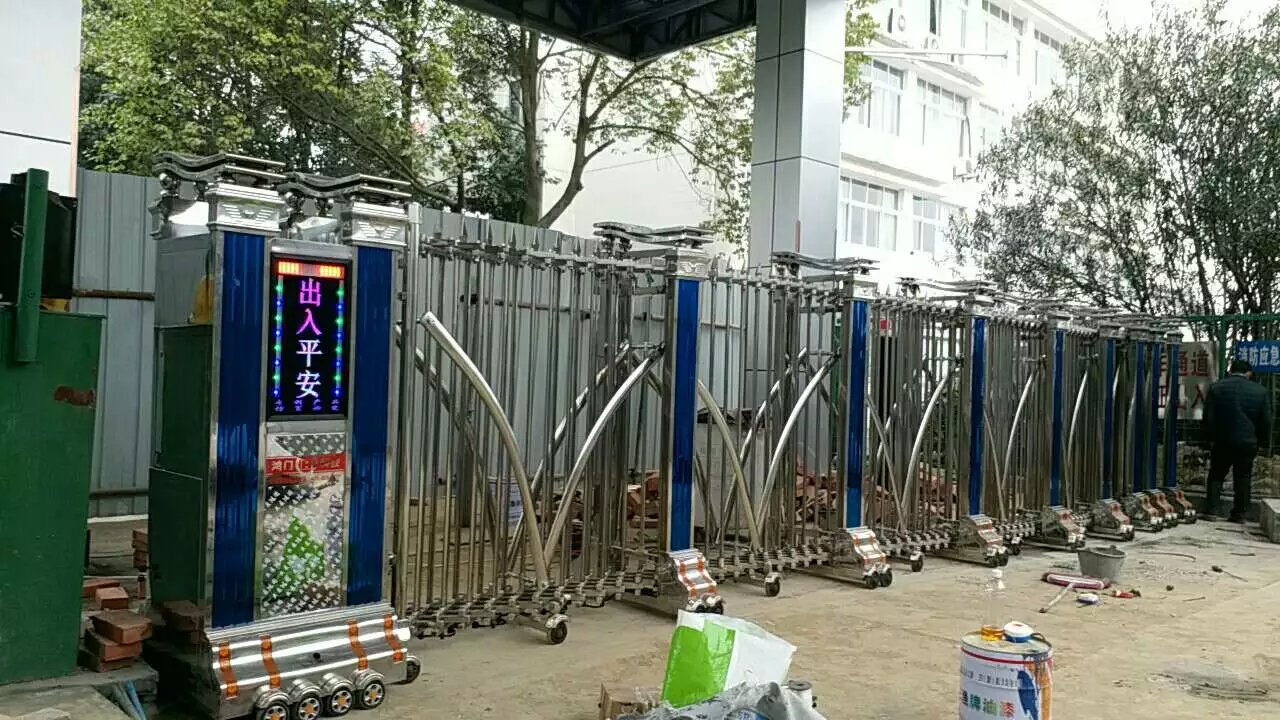 黄石西塞山区黄石西塞山区四川绵阳市飞机场伸缩门